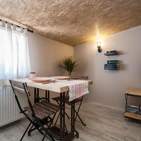 Apart-hotel Newway 3*