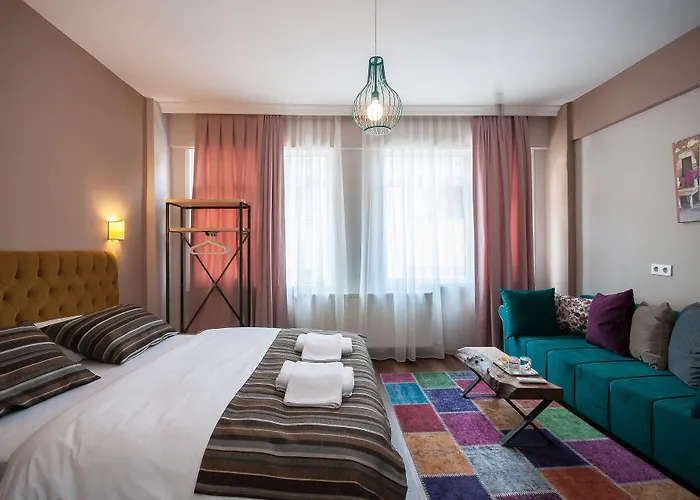 Aparthotel Newway 3*