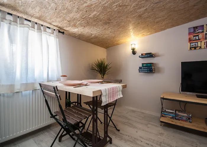 Aparthotel Newway 3*